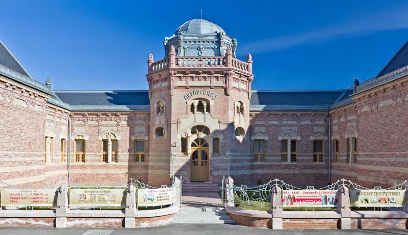 Patrik apartman Szekesfehervar Bagian luar foto