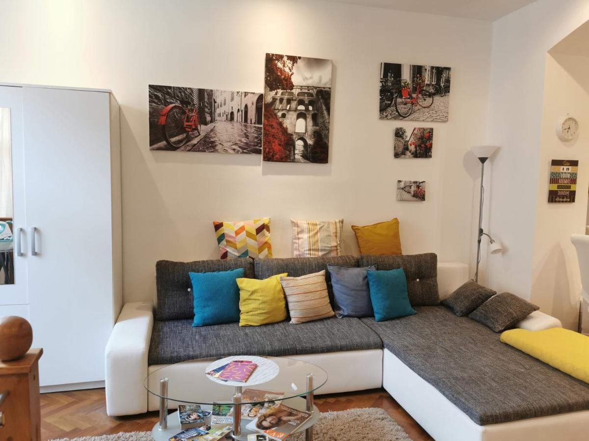 Patrik apartman Szekesfehervar Bagian luar foto